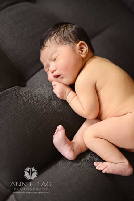 Newborn lifestyle photography tips