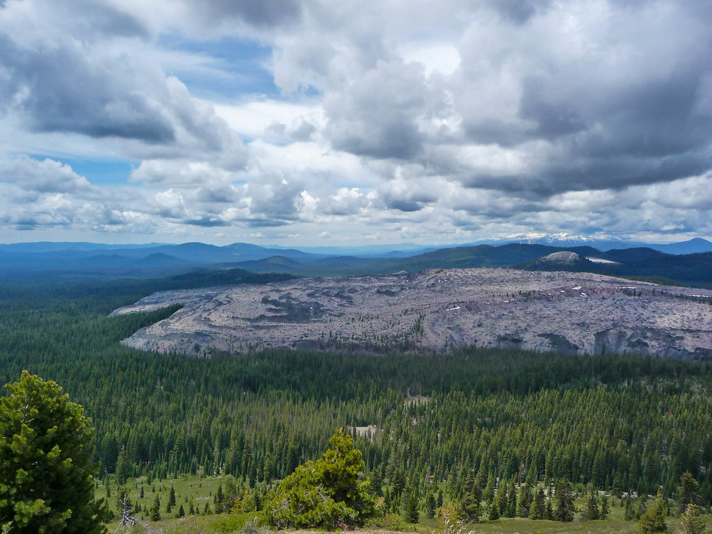 Little Glass Mountain, Medicine Lake Highlands