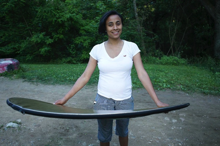 subject holding a reflector