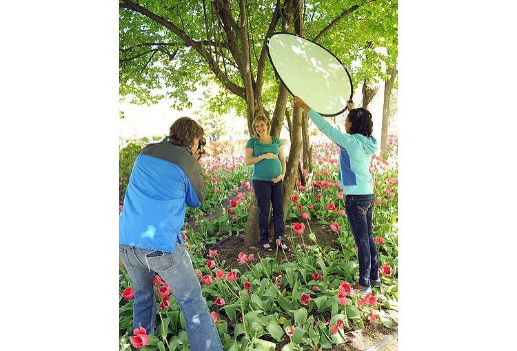 using a diffuser maternity shoot