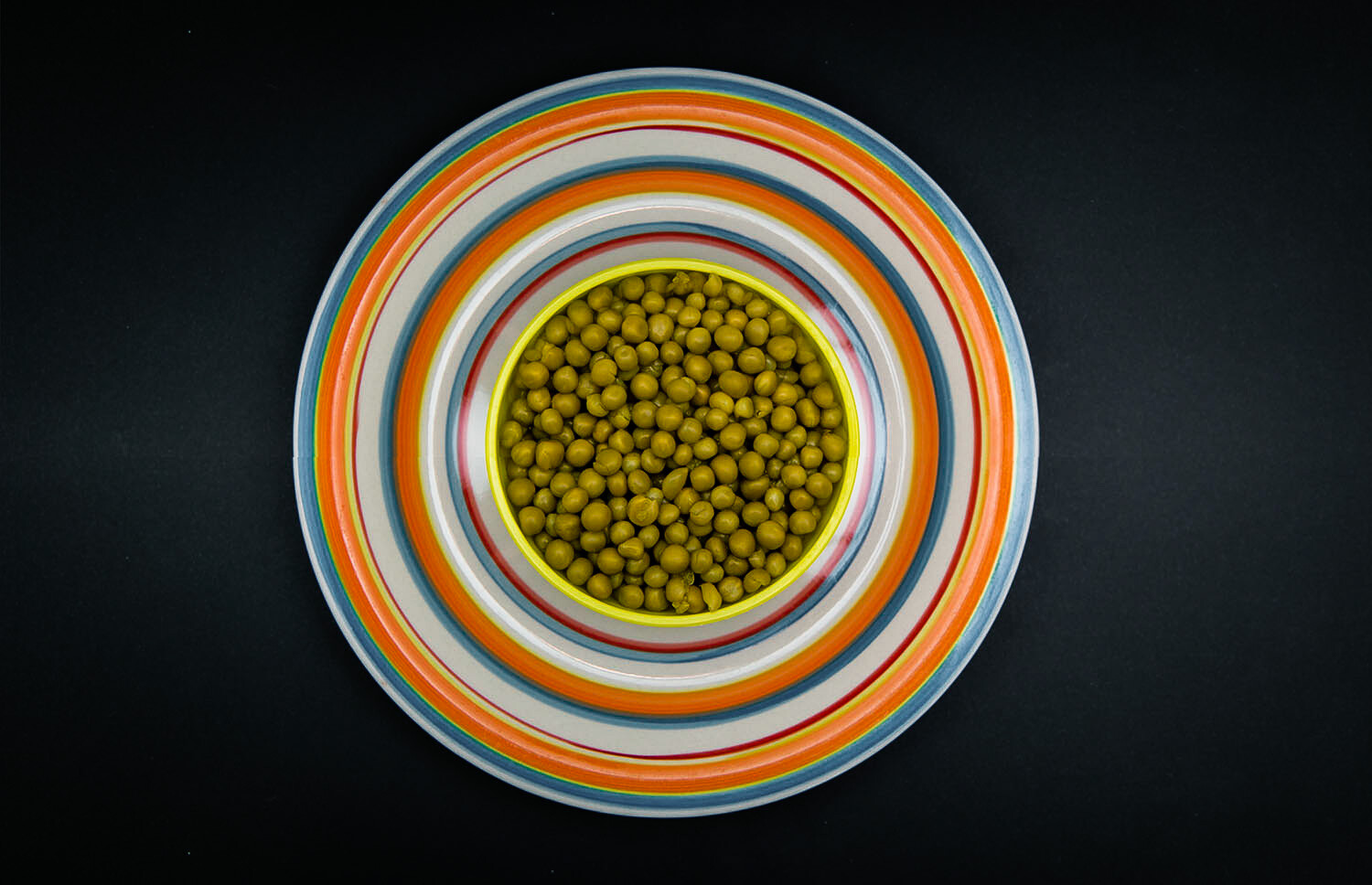 dish of peas on a table