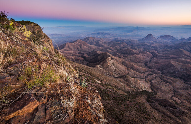 Wide-angle vs telephoto lenses