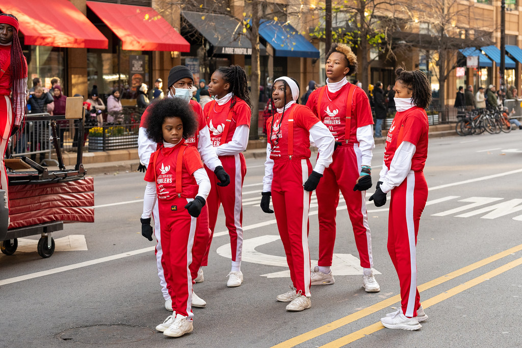 THE JESSE WHITE TUMBLERS