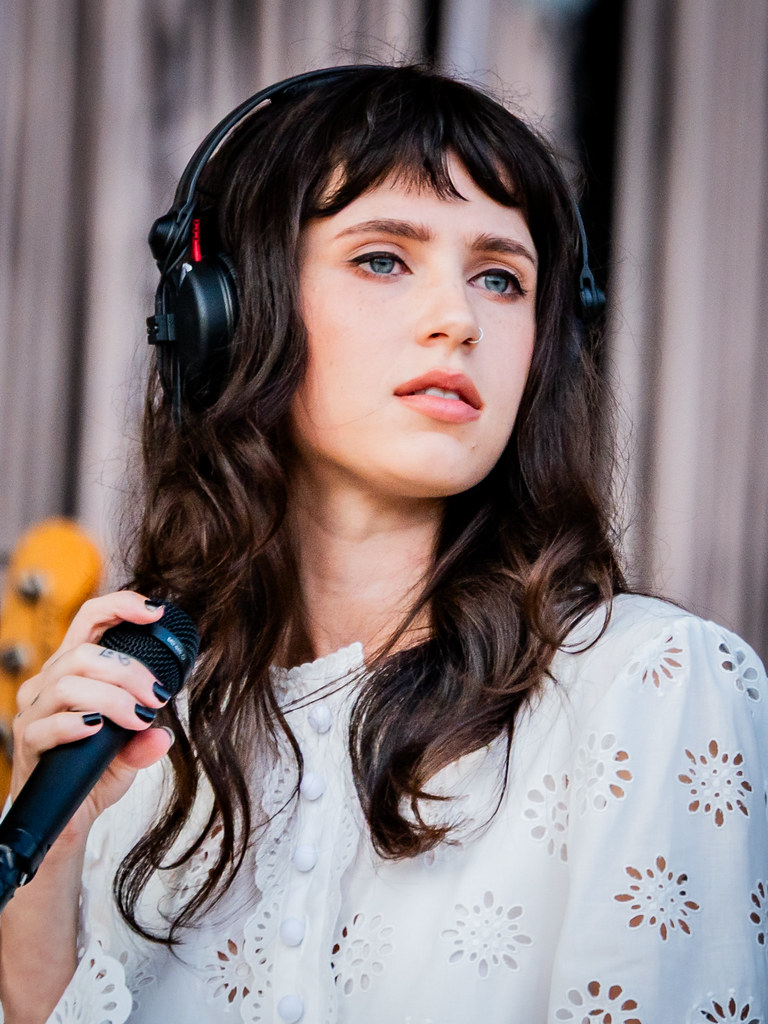 Clairo (Claire Cottrill)
