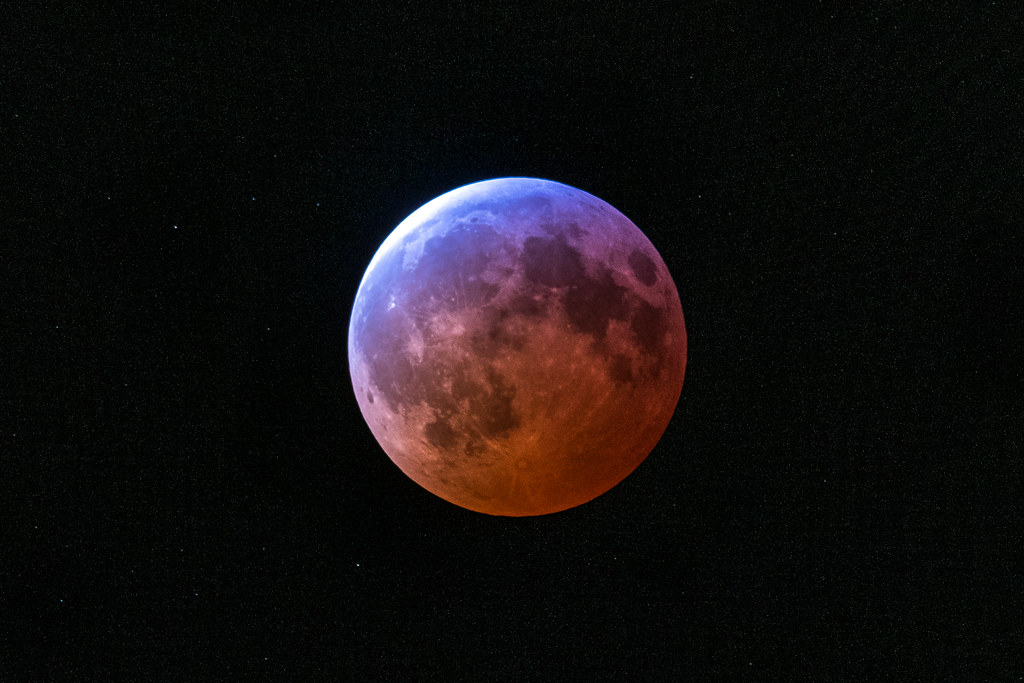 Total eclipse of the moon