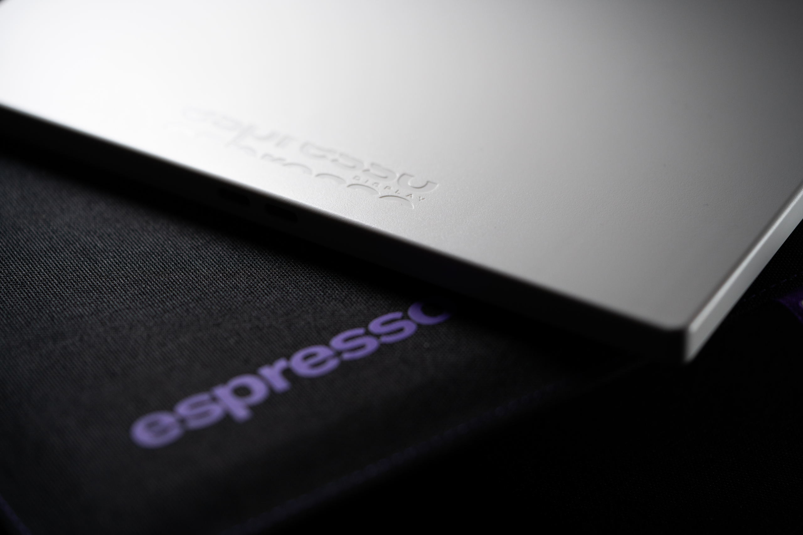 Espresso Lite 15 Review: The Perfect Portable Second Screen for Photography*