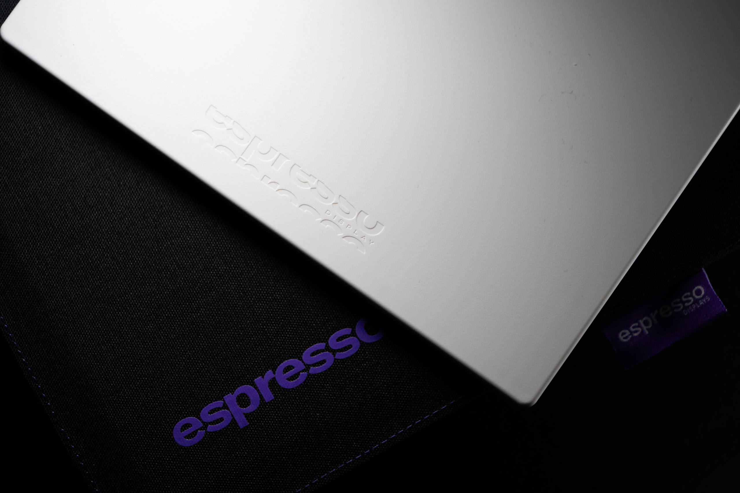 Espresso Lite 15 Review: The Perfect Portable Second Screen for Photography*