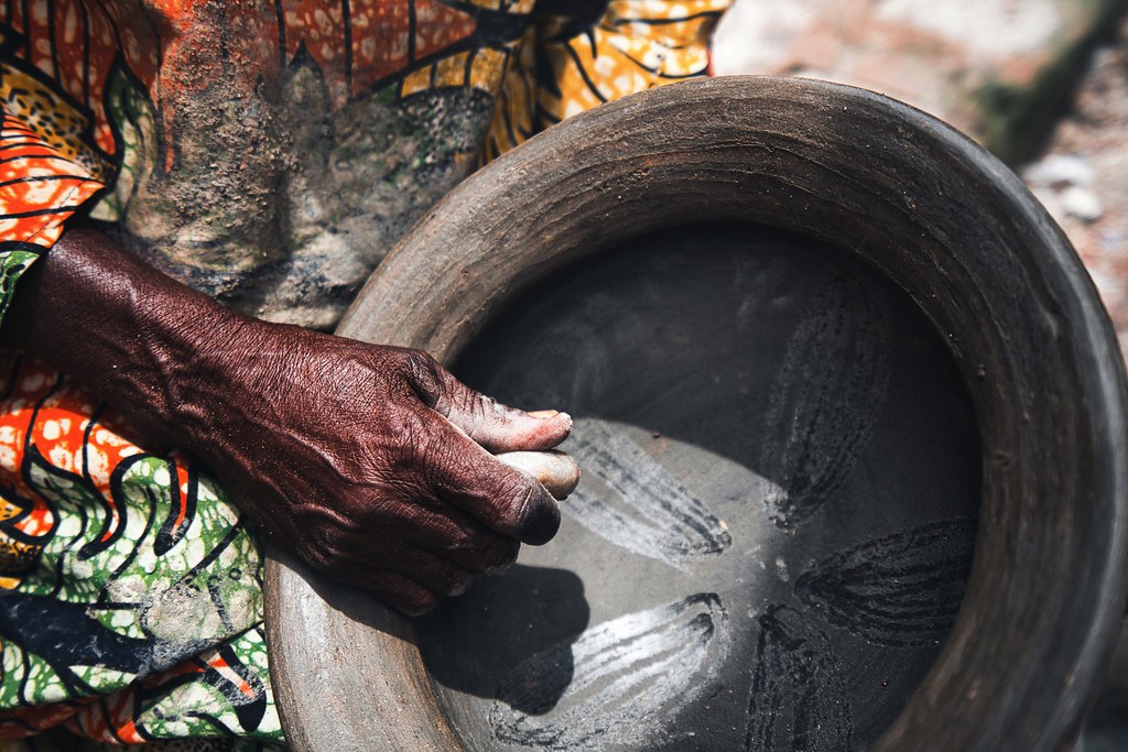 DADA POTTERY
